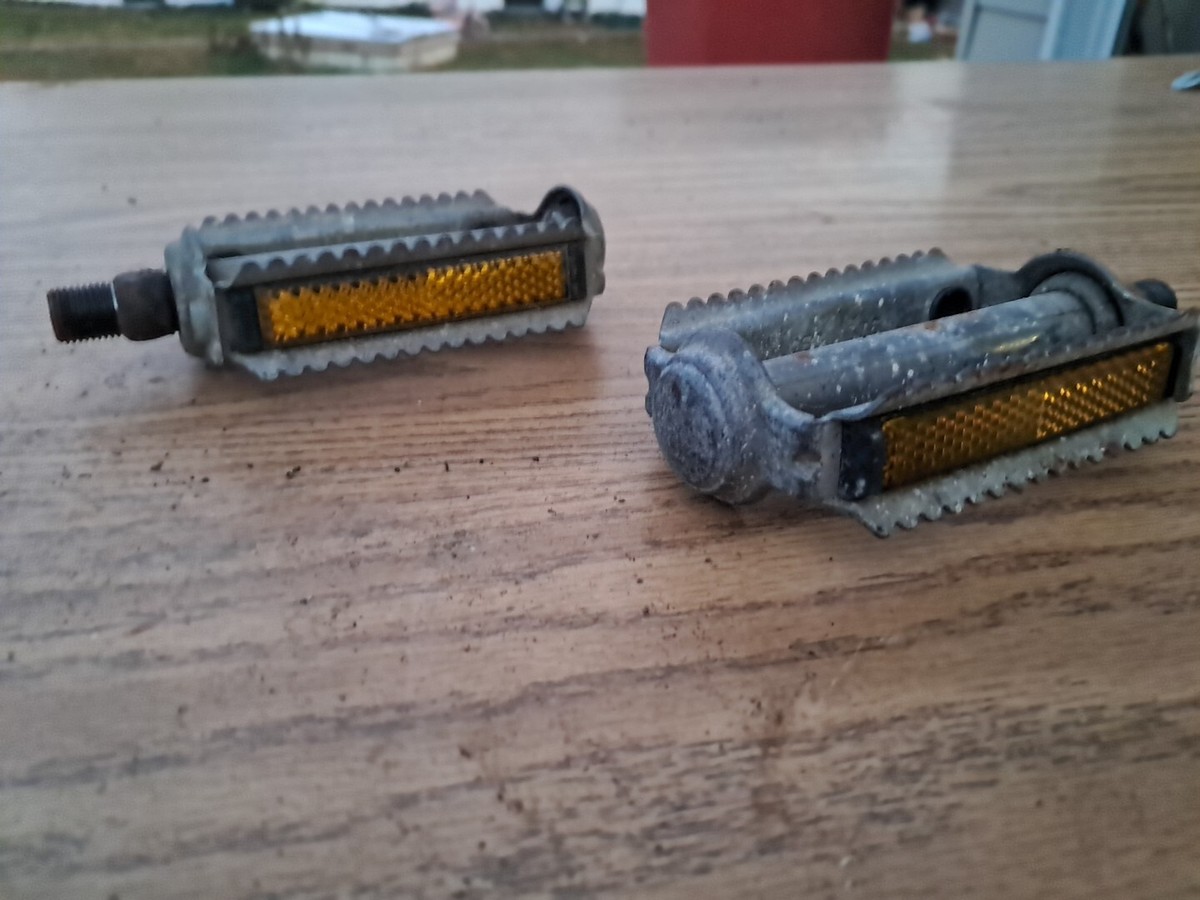 Vintage Metal Bike Pedals