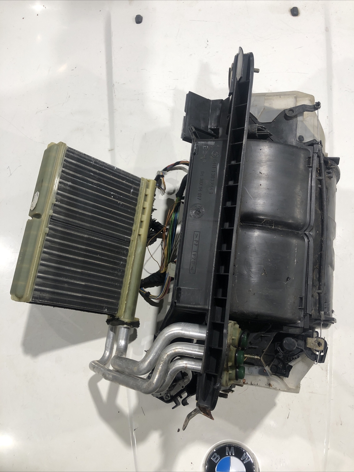 BMW E36 323 325 328 M3 Heat Fan Box Evaporator AC 9430714017 OEM  