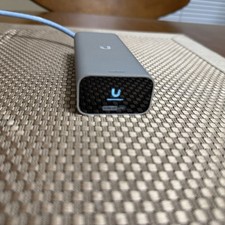 Ubiquiti UniFi Cloud Key Gen2 UCK-G2 Network Controller PoE Aluminum-EXCELLENT