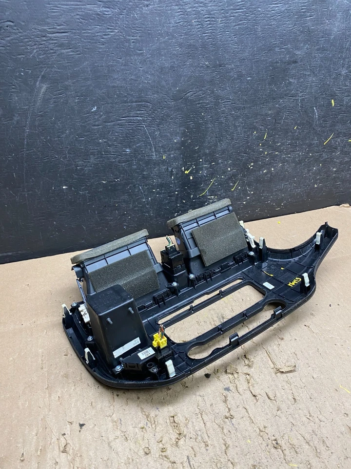 2012 - 2015 Kia Rio центральной консоли радио ободок панели отделки вентиляционные отверстия OEM t6415 DG - Изображение 4 из 4