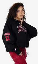Womens DETROIT BULLS CROP SWEATSHIRT LARGE NWT