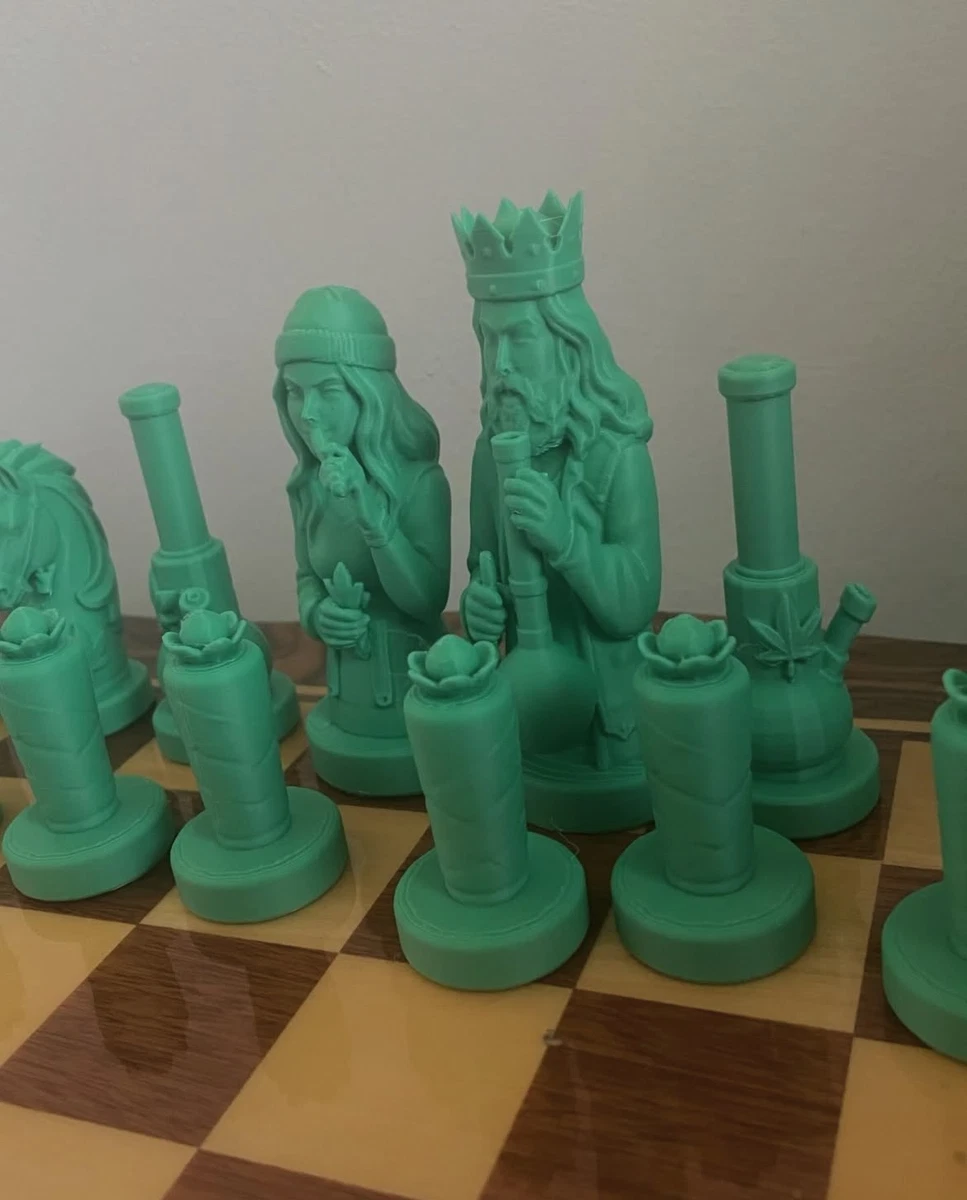 Set De 32 Piezas De Ajedrez De Plástico Verde Y Blanco, Ponderadas Y Con Base De Fieltro, Duraderas Y Elegantes Para Juego Competitivo