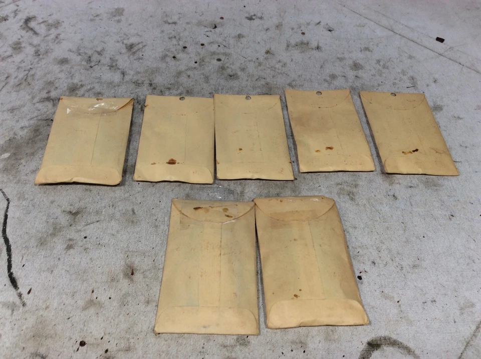 7 bags KADEE H0 Magne-Matic Uncouplers and couplers B-21 / 5 & 10 - Image 4 of 4