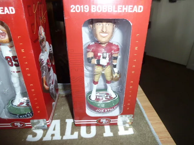 49ERS GAMEDAY GAME DAY 2018 2019 3 CABEZAS BOBBLE GAROPPOLO KITTLE AND STALEY Foto 4 de 4