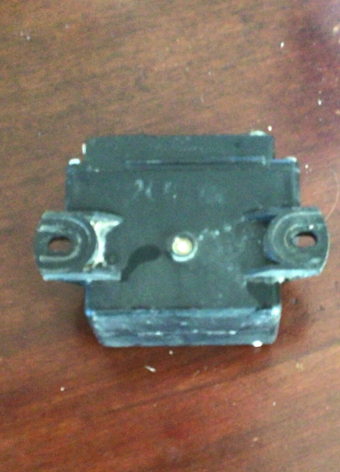 Mercedes Benz 300D 300SD 300CD 1977 A 1985 relé de bujía incandescente 001 545 9832 OEM Foto 3 de 3