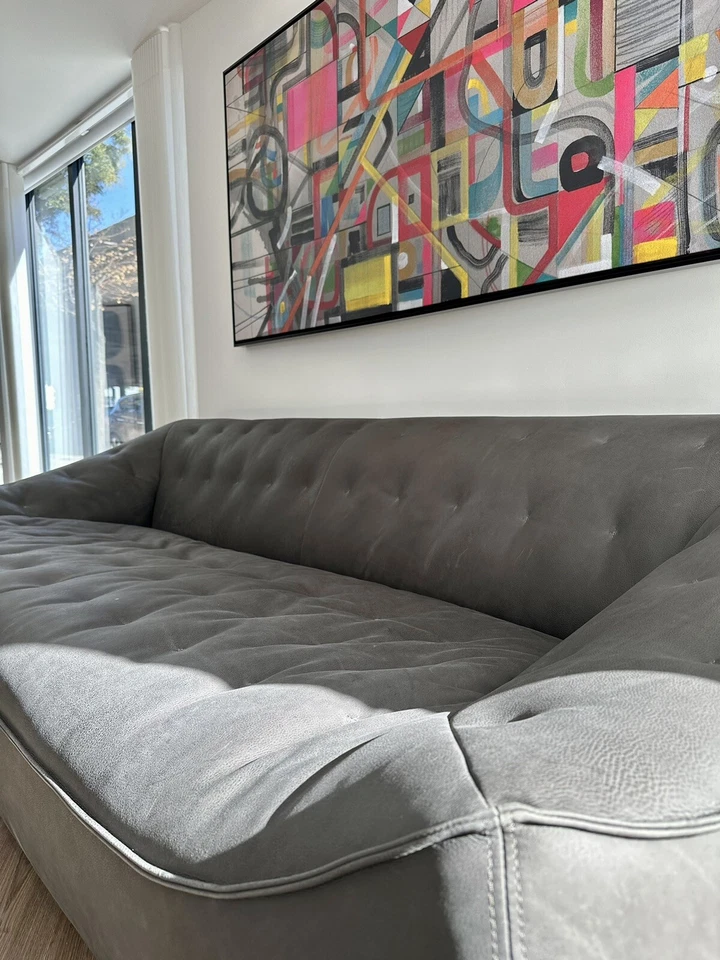 Muebles Arhaus - Sofá de cuero Rawley Foto 2 de 4