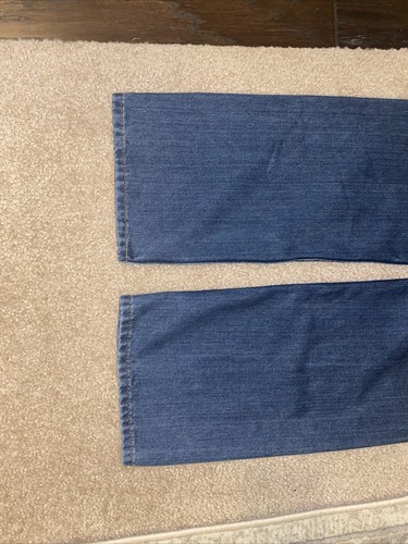 Boys Jeans Levis 16 Reg 550 Relaxed W28 / L28 EUC #1 Levi Strauss & Co - Picture 7 of 9
