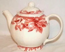 222 Fifth Christmas Lane Red Floral Holly and Berries Cardinal Teapot / Lid New
