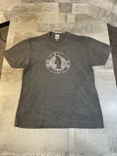 Shedd Aquarium Chicago Men’s Large Gray T-Shirt Penguin Sea Life Excellent Shape