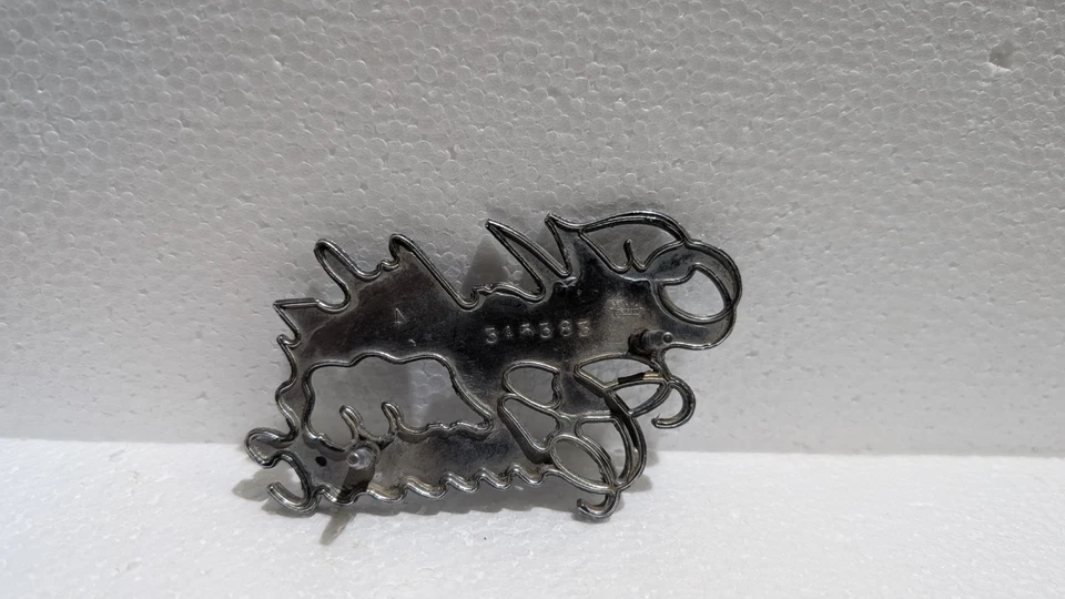 EMBLEMA PARRILLA ORIGINAL CHEVROLET MALIBU CLASSIC MEDIADOS AÑOS 70 Foto 3 de 4