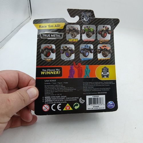 Camión Monster Jam Monster Mutt Dalmatian 2019 1:64 - Imagen 5 de 6