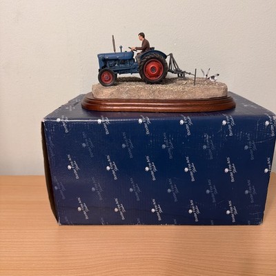 BORDER FINE ARTS FORD TRAKTOR A2141 RIDGING UP IN THE ORIGINAL BOXES GEBRAUCHT