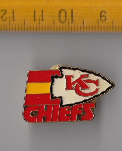 AMERICAN FOOTBALL NFL pin badges Logo Club Team Helmet Logo Super Bowl - Picture 18 of 87
