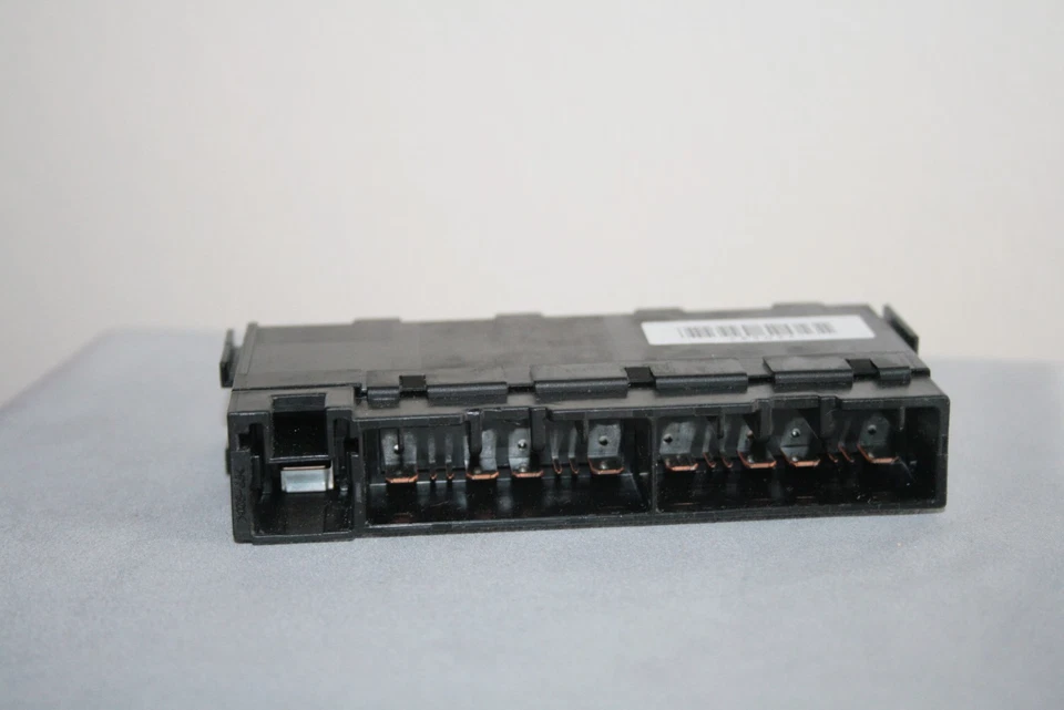 Toyota Corolla Matrix Yaris Prius TC XB XD Integración C Caja Módulo 82641-47020 Foto 4 de 4