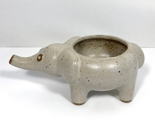 Vintage 1970s David Stewart LIONS VALLEY STONEWARE Elephant Mini Retro Planter - Picture 2 of 12