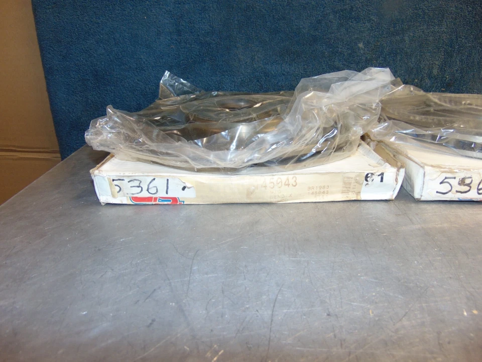 US Front Brake Rotors 145043 Raybestos 76504 BR5631 1995-2000 Dodge Stratus - Image 2 of 4