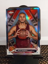 2023-24 Topps Chrome - Pete Nance #144 Blue Basketball Refractor (RC)