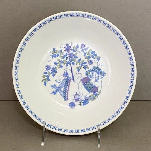 Figgjo Norway Lotte Coupe 8.5" Round Vegetable Bowl ~ Turi Design People & Flora