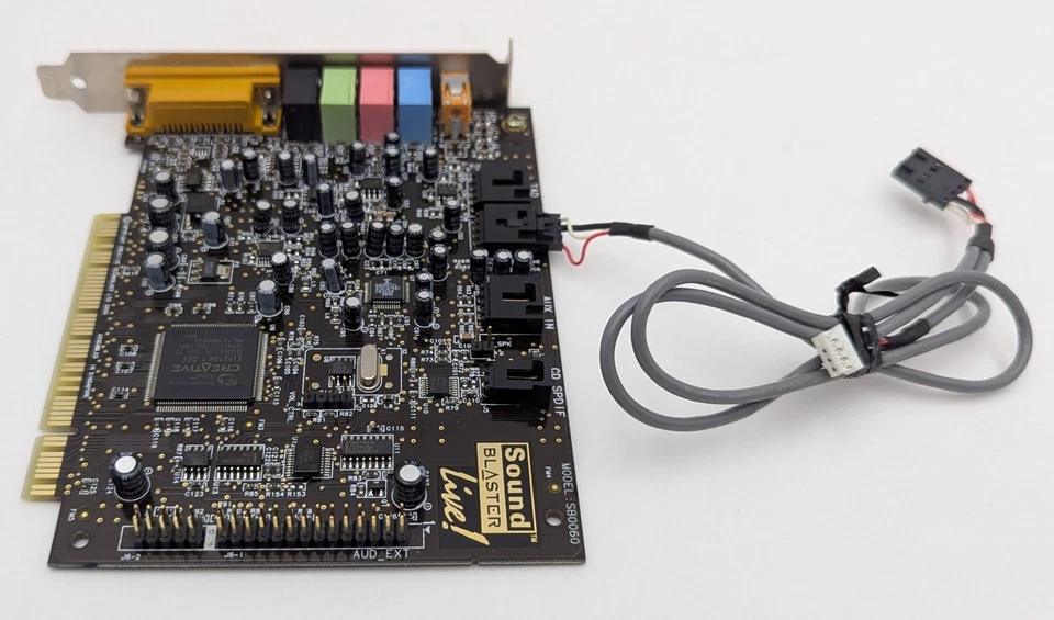 Creative Labs Sound Blaster Live! SB0060 PCI Sound Card w/ Live Drive IR SB0010 - Image 4 of 4