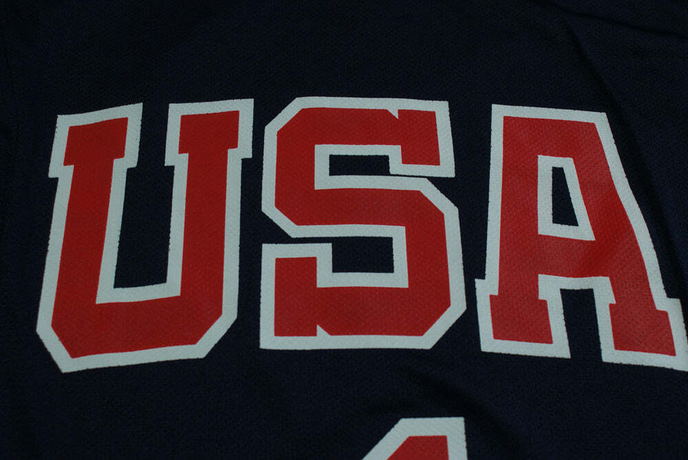 Maillot Basket Rétro USA – Iverson N°4 – Reebok, Taille L, Couleur (Occasion)