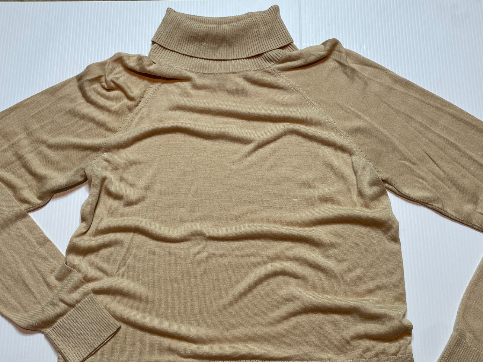 Picture 1 of 4