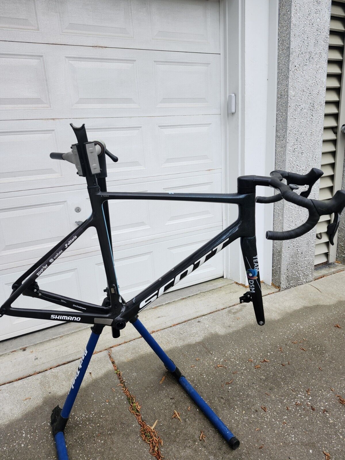 Scott Addict RC Frameset 2022 58cm DSM Team Bike Syncros Creston Disc Brake 