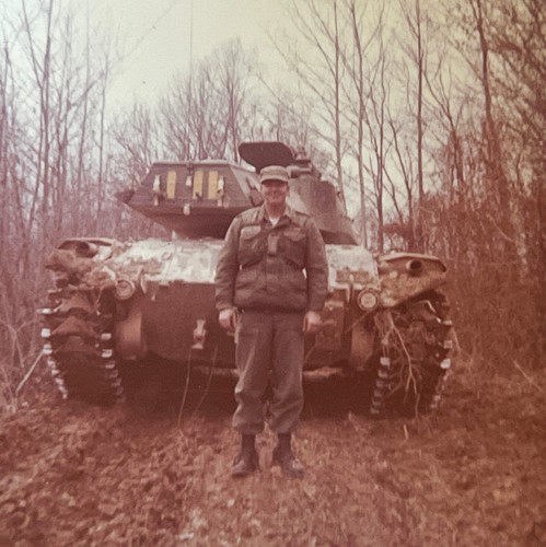 Vietnamkrieg Foto GI Heck von M41 Walker Bulldog leichter Panzer - Bild 1 von 3