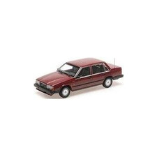 Diecast Car 1 18 Volvo 740 GL 1986 (Red) "MINICHAMPS" [155171704] Used