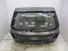 Malle / hayon / coffre Audi A3 II SPORTBACK 8P4827023H