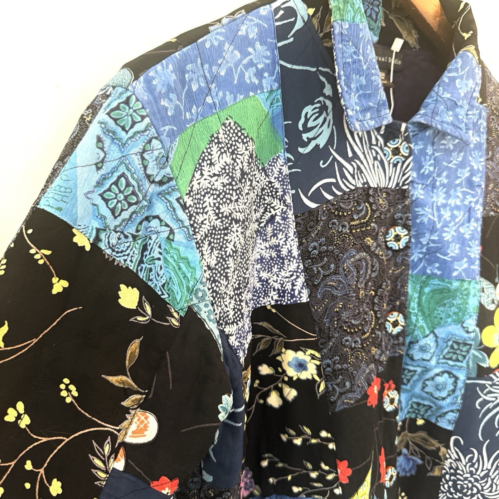 VTG Casual Studio Patchwork Jacket MEDIUM Wooden … - image 2