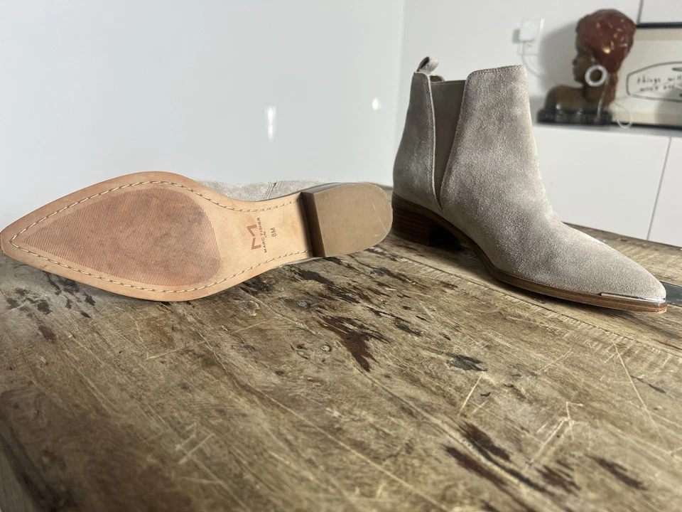 Marc Fisher Women's Tan Suede Chelsea Ankle Boots Pointy Toe Size 8 - Image 4 of 4