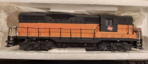 HO EMD-GP9 Rubber Band Drive Milwaukee Road Diesel Locomotive: Needs Bands @@ - Picture 1 of 10