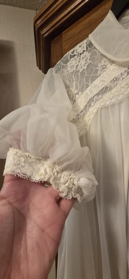 Gotham Gold Stripe 50s White Bridal Lingerie Robe Chiffon Peignoir Size Small - Image 4 of 4