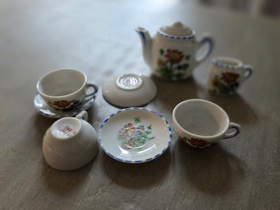 Cute Little Miniature Trinkets. Unsure of Use But So So Cute As Seen