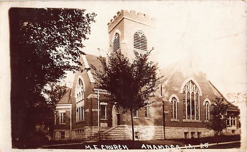 ANAMOSA, IA ~ METHODIST EPISCOPAL CHURCH, REAL PHOTO PC, used 1920