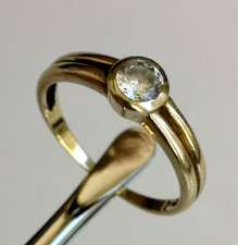 Ring Gold 333 Gelbgold schlicht elegant klarer Stein Gr. 58 / 18,4 mm