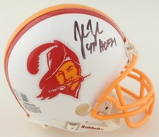 John Lynch Signed Tampa Bay Buccaneers Mini Helmet (Beckett) Super Bowl XXXVII