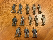 X13 Early Manoil Barclay Die Cast Metal Toy Military Soldier Painted Antique