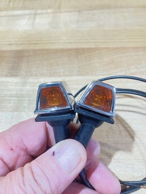 NOS PR MOPAR 1975-78 DODGE CHARGER SE, MAGNUM & CORDOBA FENDER TURN SIGNAL LAMPS