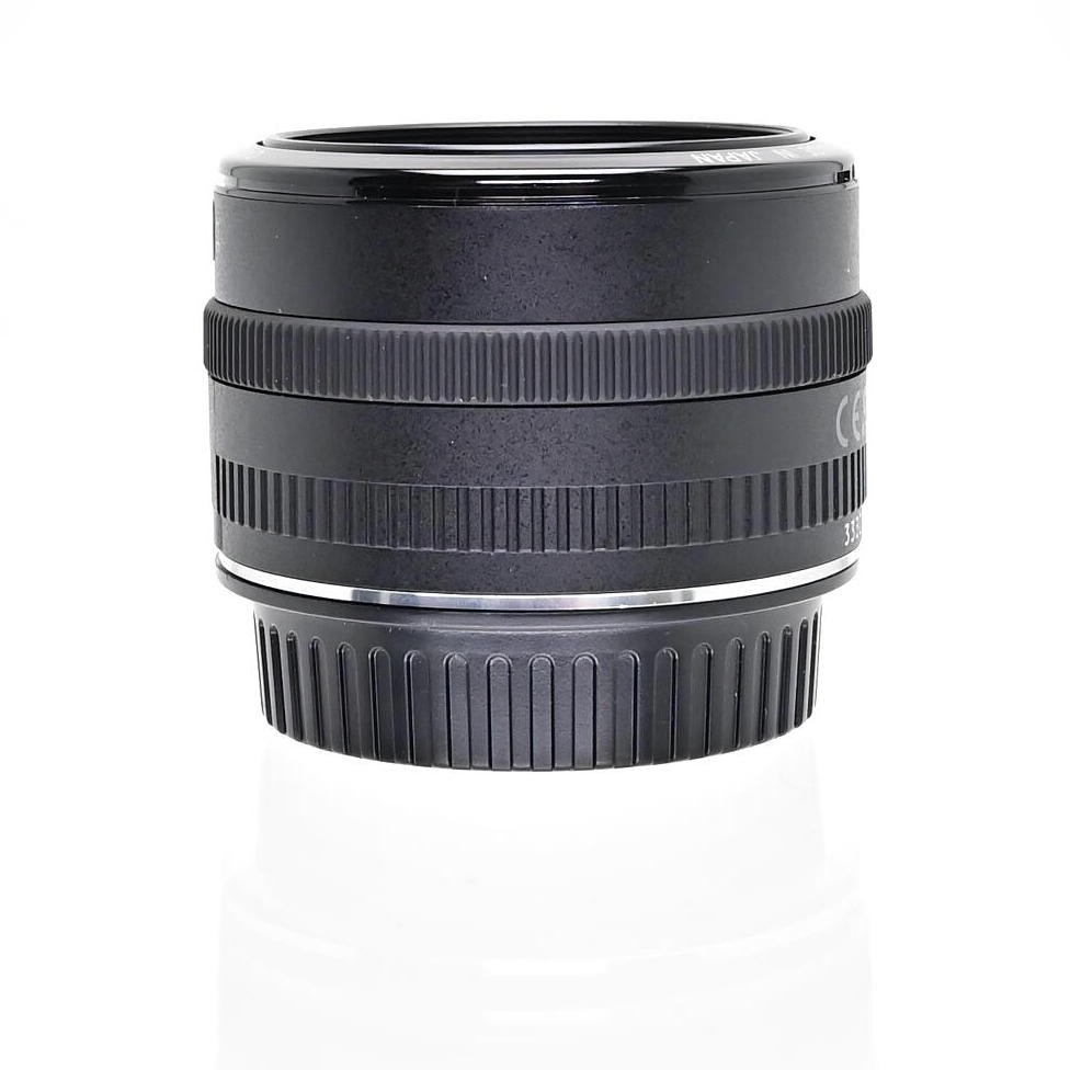 CANON キヤノン EF 35mm F2.0 Amazon.com : Canon 35mm F2.0 EF Lens : Camera Lenses : Electronics