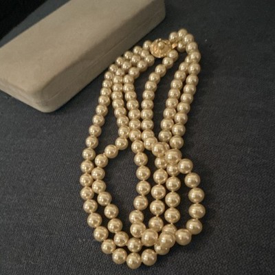 The first Lady Collection pearls from the island of Mallorca, Spain. 