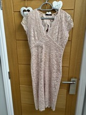 Beautiful quiz Lace Effect Knee Length Dress Size 12
