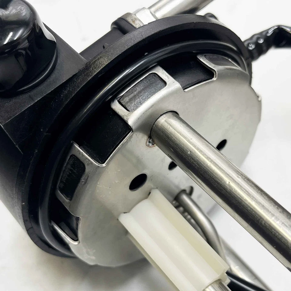 DEF Sensor/Sender Tank Assembly for 2011-2025 Isuzu NQR NRR NPR