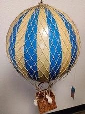 Authentic Models Ballon Royal Aero, Blue hot air balloon 32cm.
