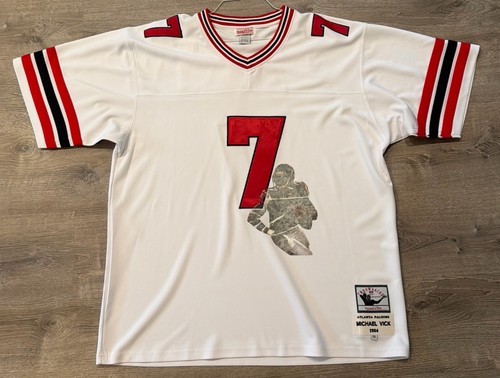 Mitchell & Ness Atlanta Falcons Michael Vick 7 Throwback Jersey Mens Size 58 XXL