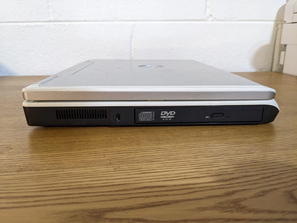 Dell Inspiron 6000 - Intel Pentium M @1.60GHz - 512MB RAM - 60GB HDD (No OS) - Image 4 of 4