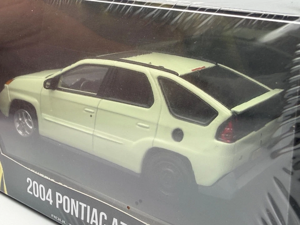 Greenlight Hollywood Breaking Bad Walt's 2004 Pontiac Aztek, 1:43, NIB - Image 4 of 4