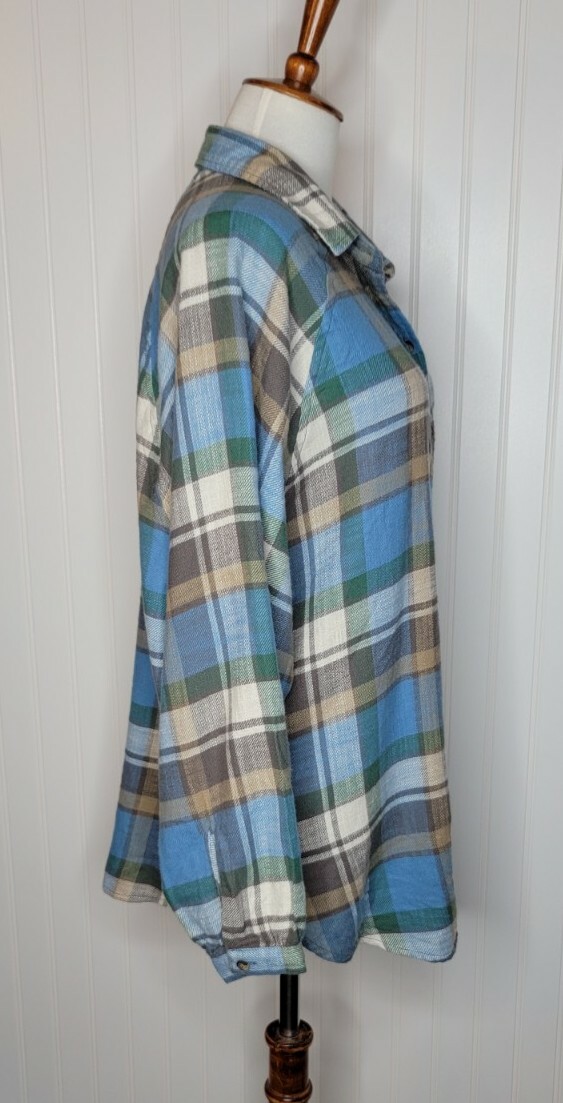 American Eagle Oversized Button Down Plaid Flanne… - image 2