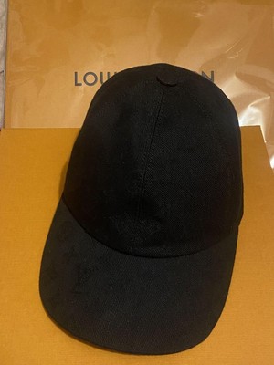 Louis vuitton M76584 Monogram Essential CAP SIZE 58 Beauty w/Box 