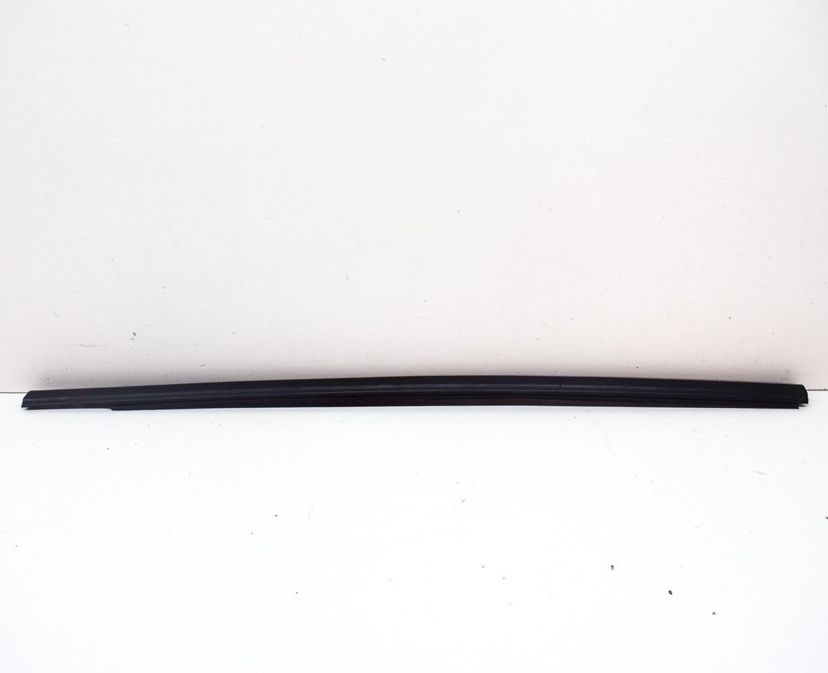 OPEL VAUXHALL MOKKA MK2 Front Left Door Window Strip 1.20 Petrol